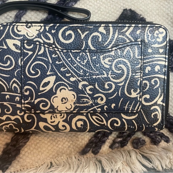 Marc Jacobs Navy and Cream Floral Wristlet/ Wallet